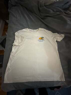 Lucy's Beach Club Aruba Graphic T-Shirt White